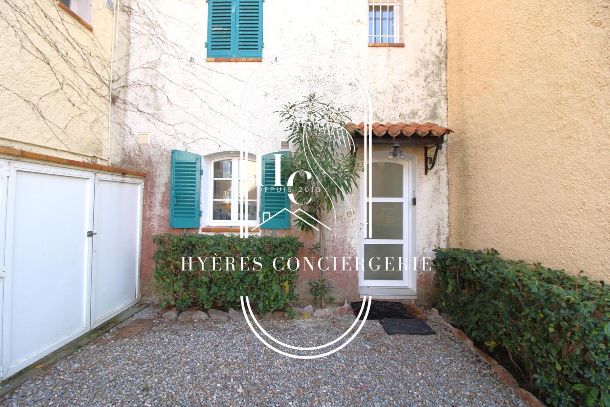 Duplex Au Coeur Du Port D'Hyeres- Plages Parking By Hc Экстерьер фото