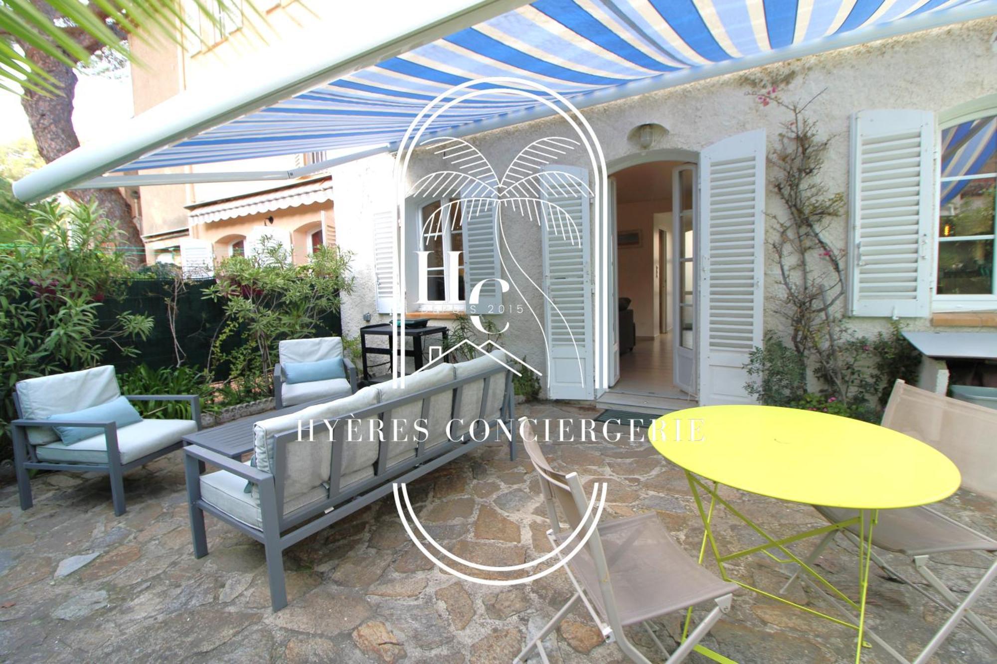 Duplex Au Coeur Du Port D'Hyeres- Plages Parking By Hc Экстерьер фото